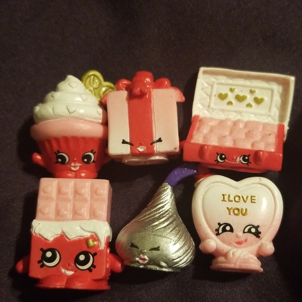 Valentine's Shopkins
